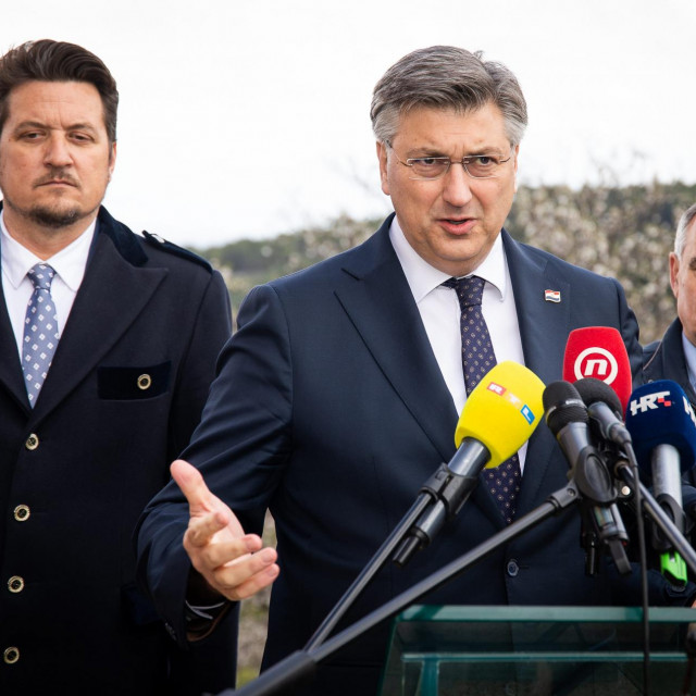 Nikša Peronja, Andrej Plenković i Blaženko Boban.
 