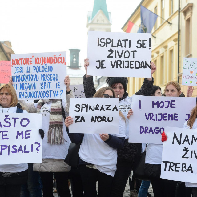 Prosvjed Udruge roditelja vitalno ugrožene djece Kolibrići