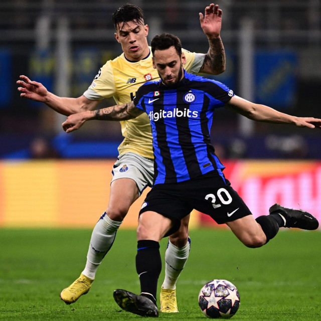 Hakan Calhanoglu