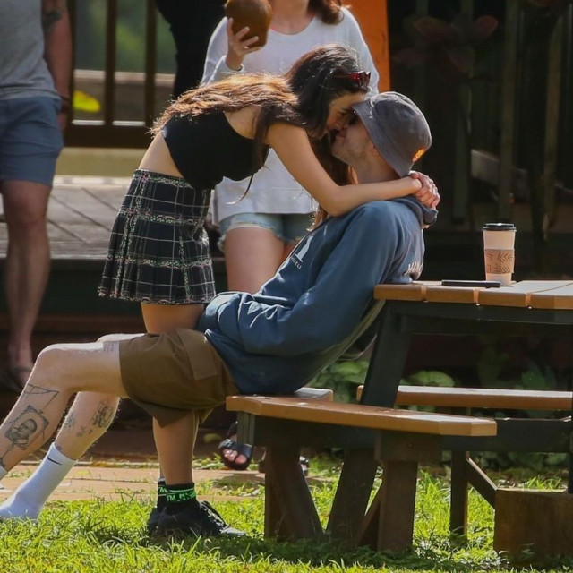 Pete Davidson i Chase Sui Wonders na Havajima