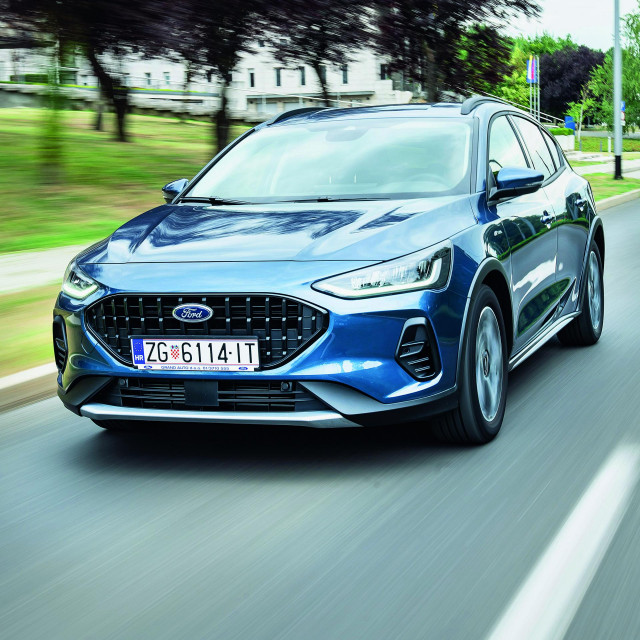 Ford Focus 1.0 mHEV Active