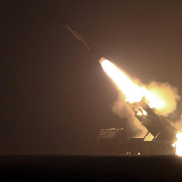 Projektil je ispaljen oko 18.20 sati po mjesnom vremenu iz okolice sjevernokorejskog grada Nampoa