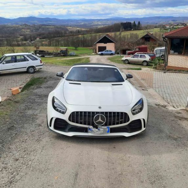 Ukradeni Mercedes pronađen u BiH