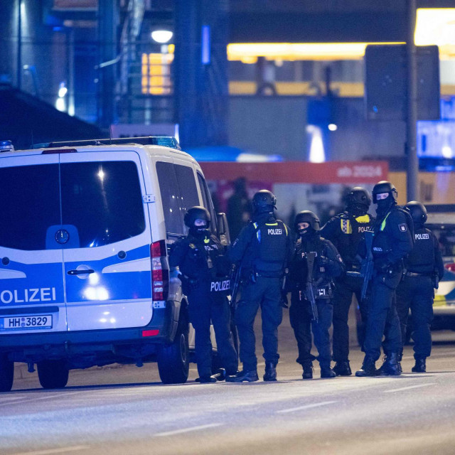 Policija na mjestu zločina