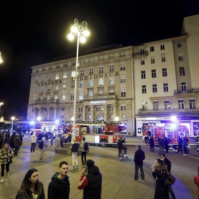 Požar na Trgu bana Jelačića