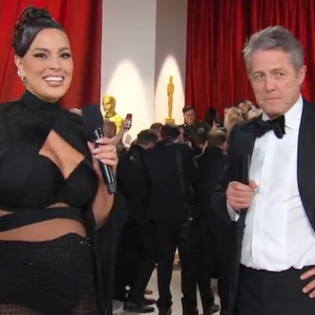 Hugh Grant i Ashley Graham