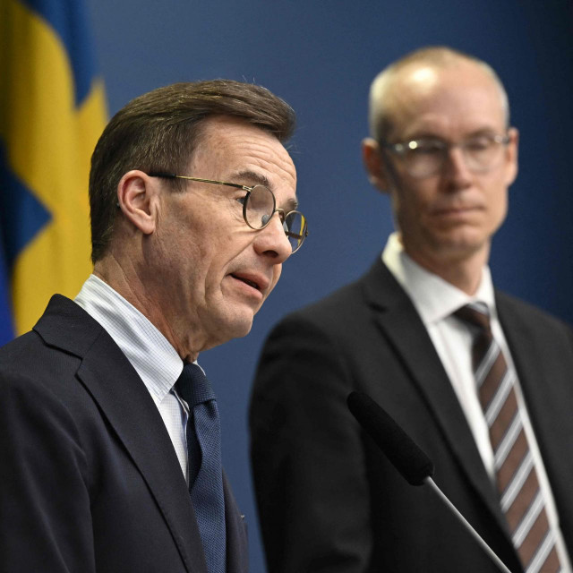 Švedski premijer Ulf Kristersson i and Oscar Stenström, glavni turski pregovarač sa Švedskom