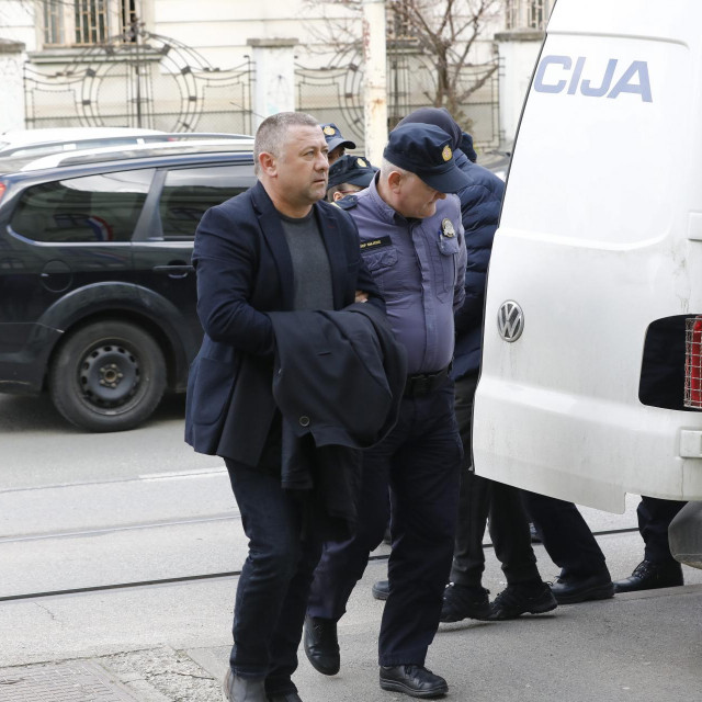 Privođjenje na sud vukovarsko-srijemskog župana Damira Dekanića