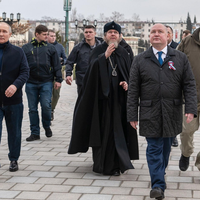 Vladimir Putin na Krimu