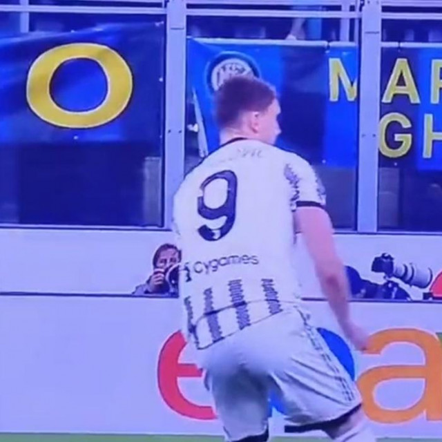 Rabiot i Vlahović
