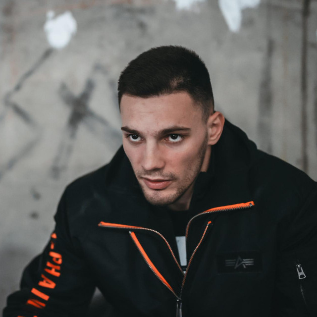 Gabrijel Veočić


 
