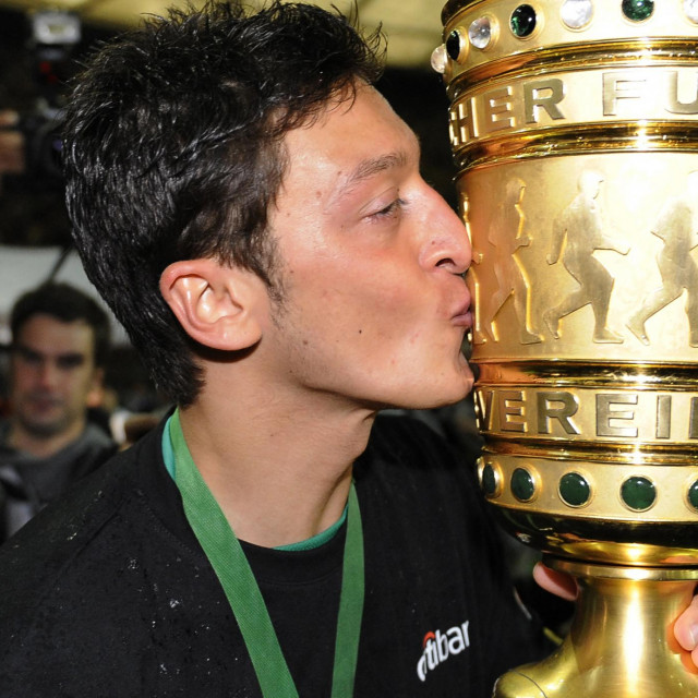 Mesut Özil