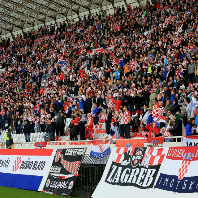 Navijači Hrvatske na Poljudu
