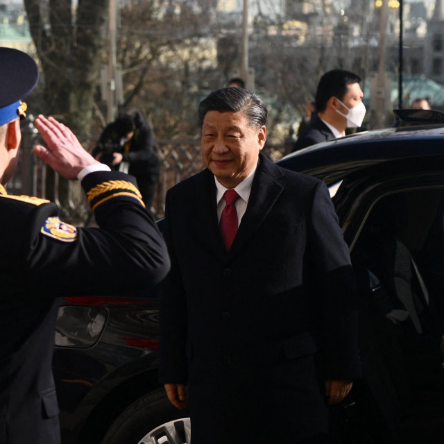 Xijeva antiamerička retorika uklapa se i u narativ Komunističke stranke Kine koji kaže da je Zapad unazad 100-tinjak godina iskoristio Kinu te da sada radi sve kako bi blokirao njezin razvoj