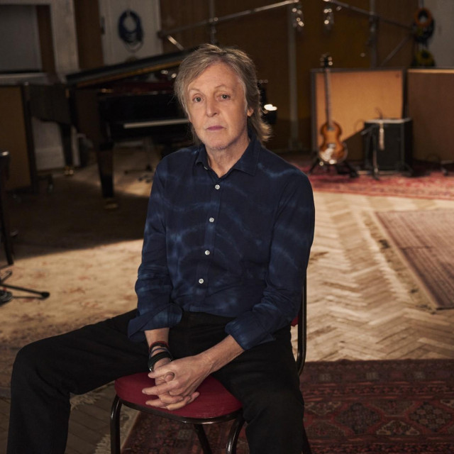 Paul McCartney u studiju  Abbey Road 2022.
 