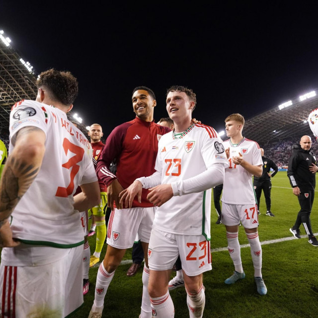 Nathan Broadhead, slavlje igrača Walesa na Poljudu
