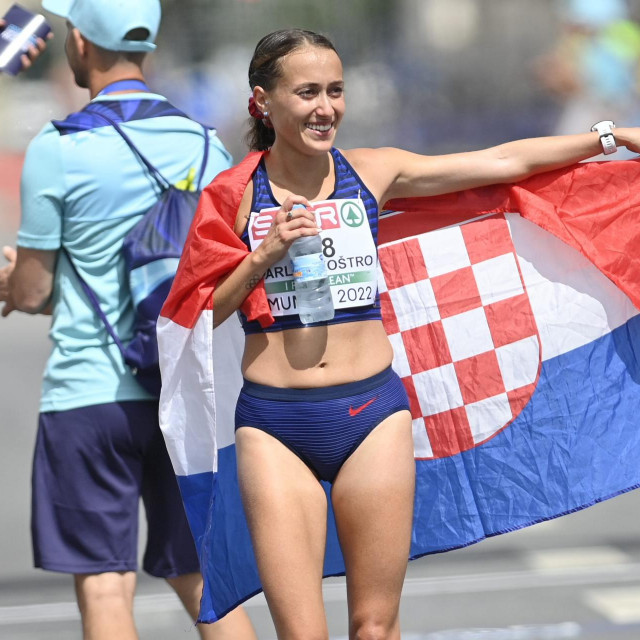 Matea Parlov Koštro 