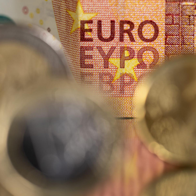 Split, 100123.
Republika Hrvatska uvela je Euro kao sluzbenu valutu od prvog sijecnja 2023. godine.
Na fotografiji: Euro kovanice i papirnate novcanice.