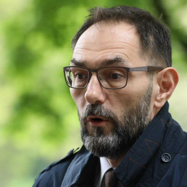 Dražen Jelenić