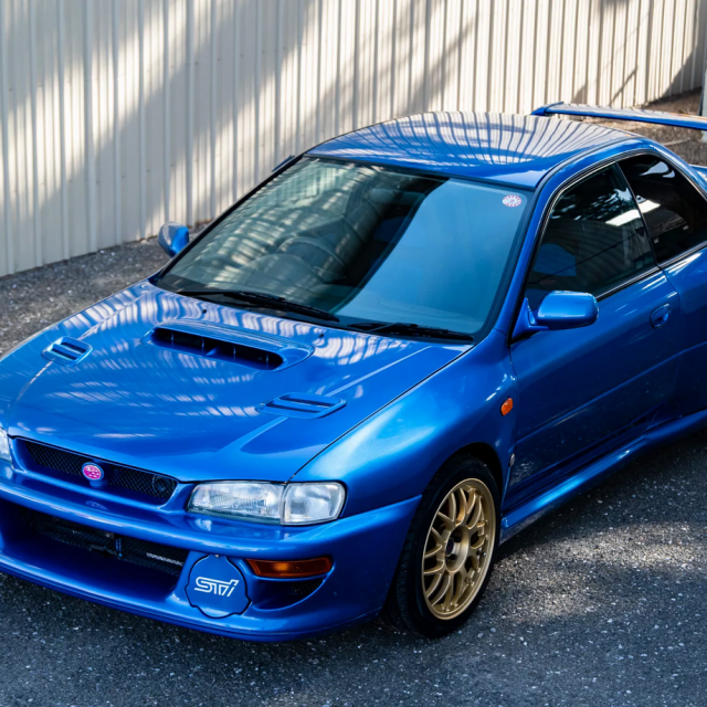 Subaru Impreza WRX STi 22B