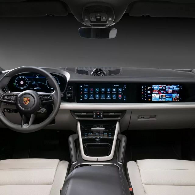 2024. Porsche Cayenne