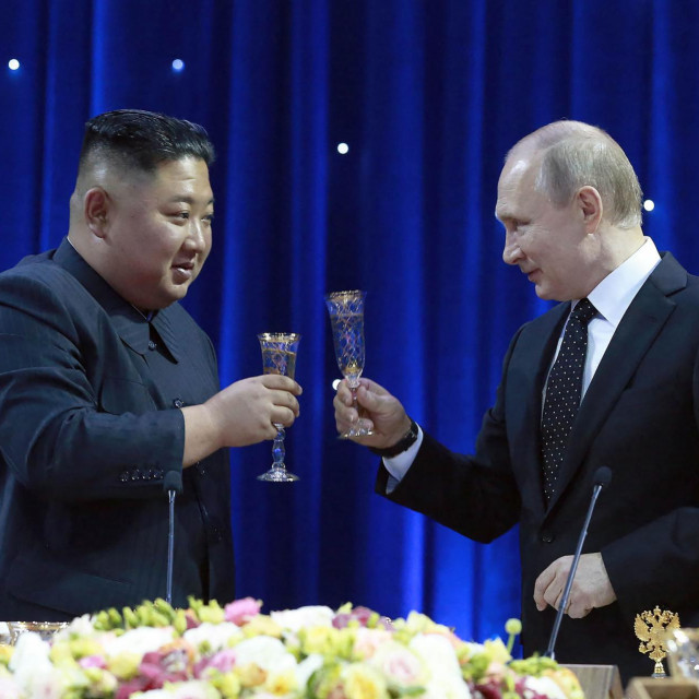 Kim Jong-un i Vladimir Putin (arhivska fotografija)