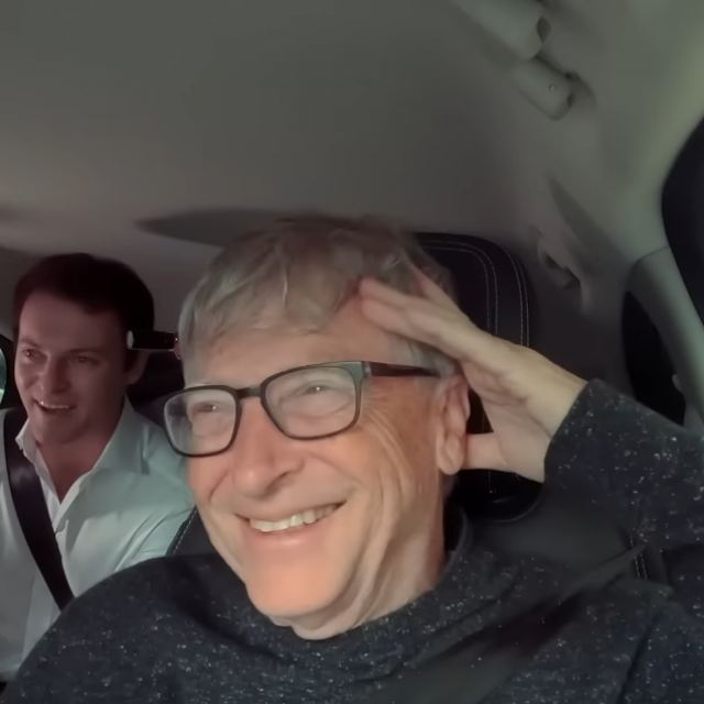 Bill Gates u autonomnom Jaguaru I-Pace