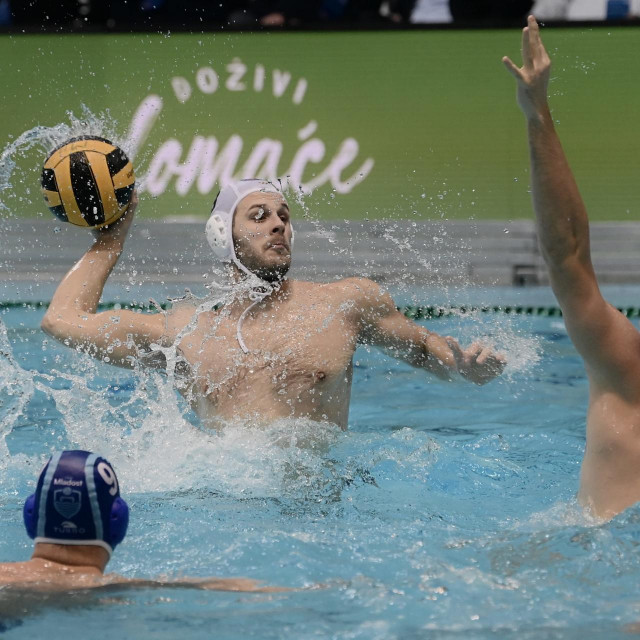 Loren Fatović