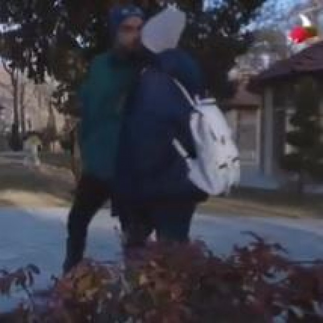 Iranska televizija prikazala poljubac