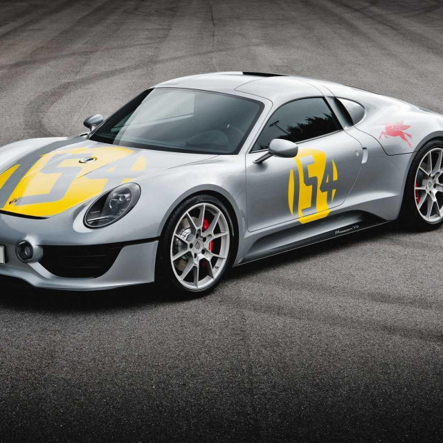 Porsche Le Mans Living Legend