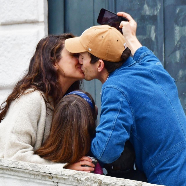 Ludo zaljubljeni Ashton Kutcher i Mila Kunis