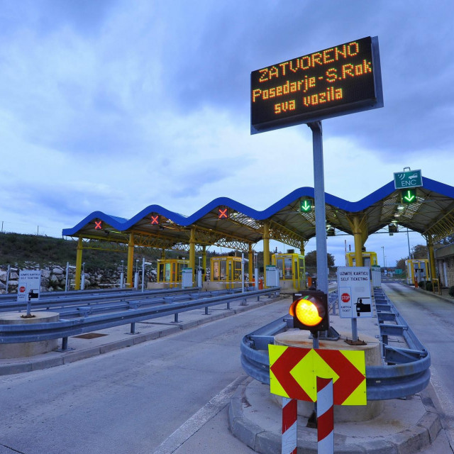 Ilustracija: Naplatne postaje u Posedarju