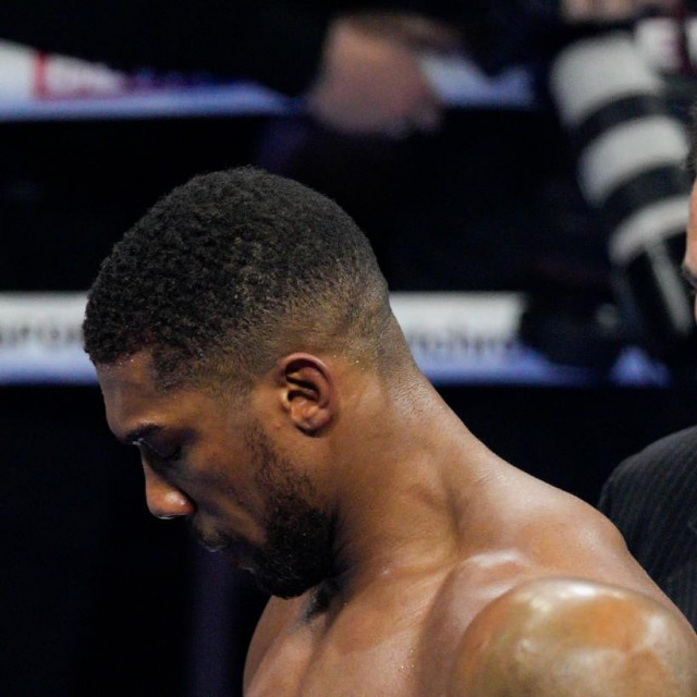 Eddie Hearn i Anthony Joshua
