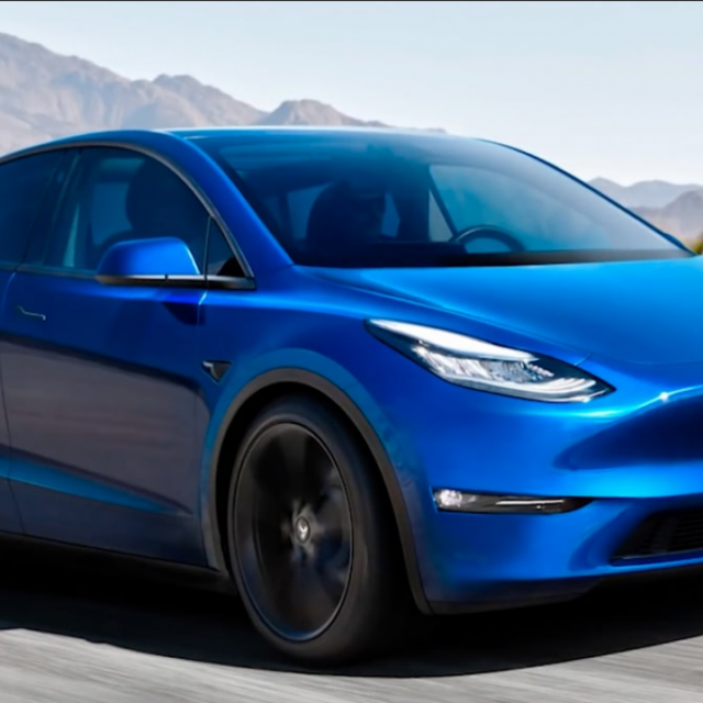 Tesla Model 2 (digitalni prikaz)