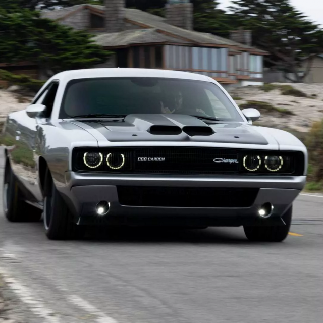 eXoMod Dodge Challenger SRT Hellcat