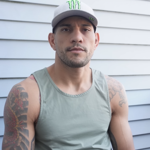 Alex Pereira