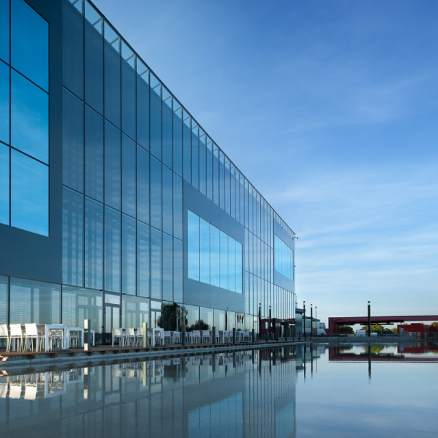 Istraživački razvojni centar PMI-a, Neuchatel, Švicarska