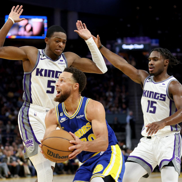 Stephen Curry, De‘Aaron Fox i Davion Mitchell
