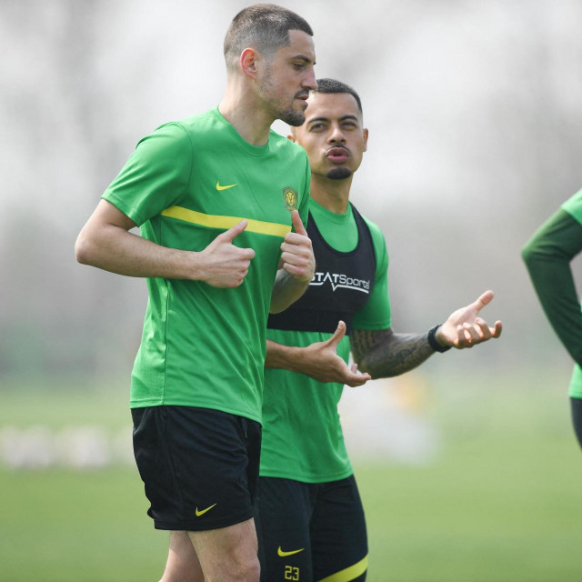 Arijan Ademi u novome klubu Beijing Guoanu
