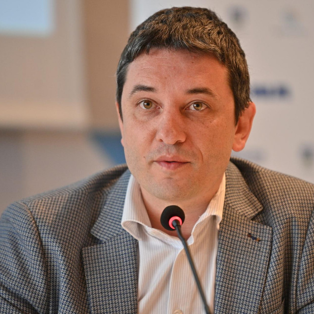 Davorin Štetner