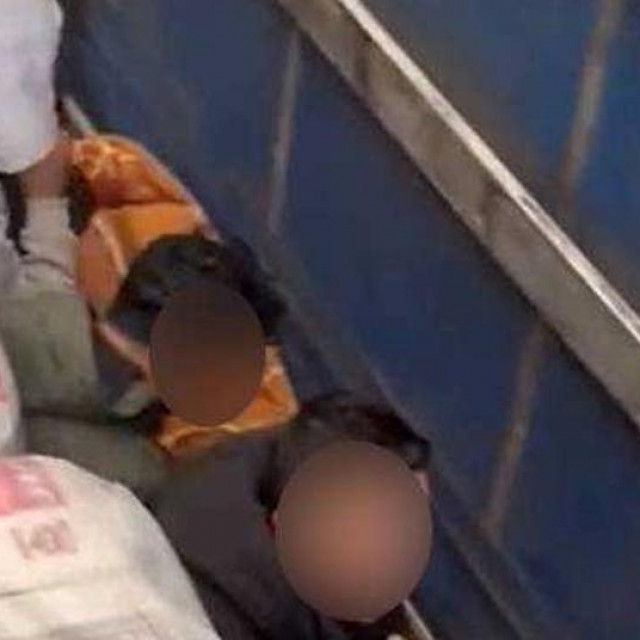 Turski državljani u kamioni