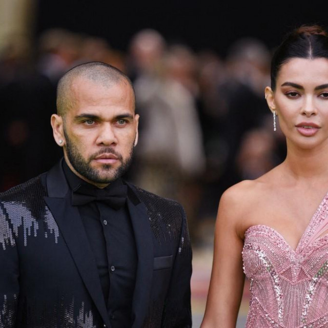 Dani Alves sa suprugom Joanom Sanz