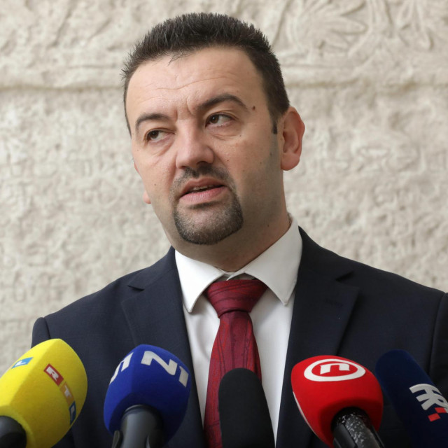 Lider Hrvatskih suverenista Marijan Pavliček 