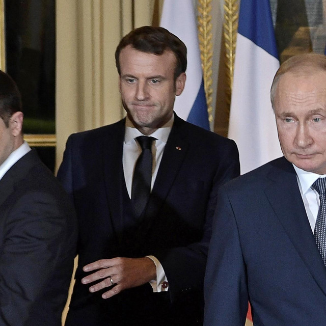 Volodimir Zelenski, Emmanuel Macron i Vladimir Putin
