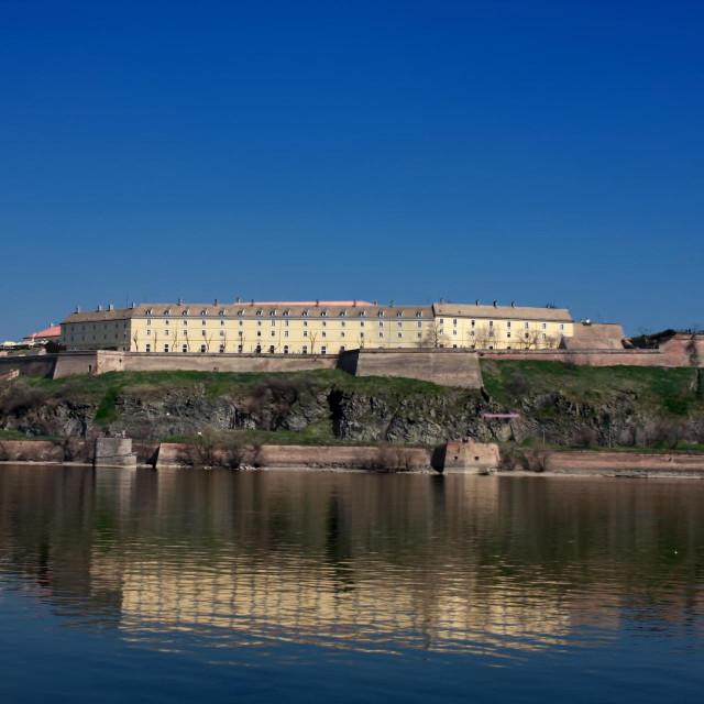 Petrovaradinska tvrđava