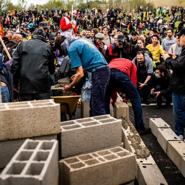 Blokada francuske autoceste A69