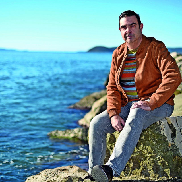 Dominik Strize, urednik emisije