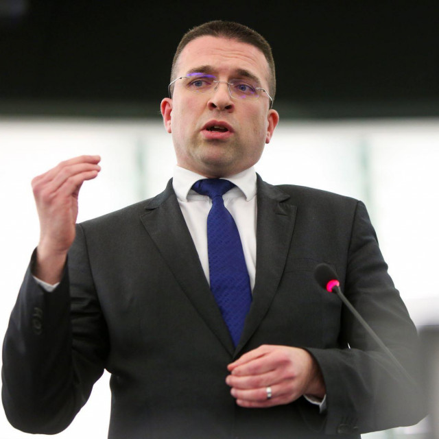 Tomislav Sokol