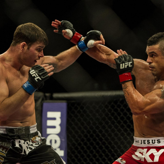 Vitor Belfort vs. Michael Bisping 