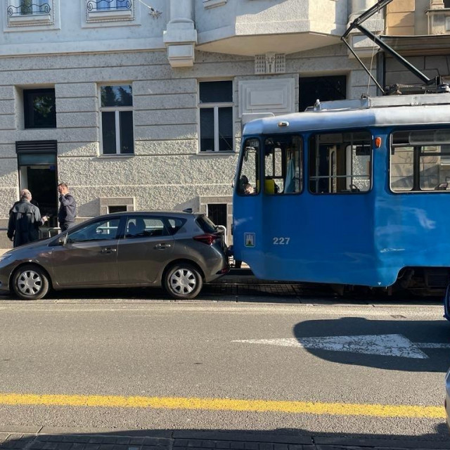 Sudar u Mihanovićevoj